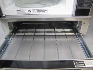   721.66993 800 STAINLESS STEEL PIZZA OVEN MICROWAVE NICE  