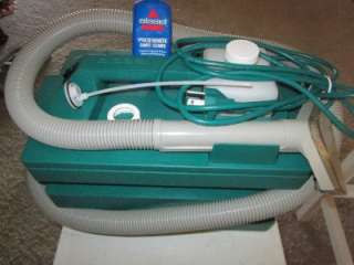BISSELL LITTLE GREEN CARPET CLEANING MACHINE FABRIC UPOLSTERY CLEANER 