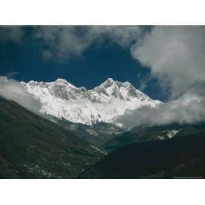  Mount Everest (Behind Left), Mount Lhotse (Front Right 