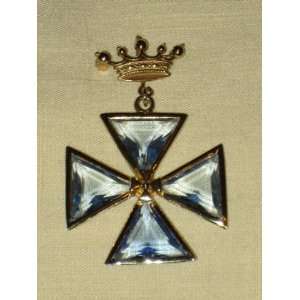   Blue Crystal Glass & Gold Tone 2 Inch Maltese Cross Brooch Pin Pendant
