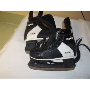CCM 101 Rapide ice Hockey Skates   Size 3.0 (youngster/teen)   Good 