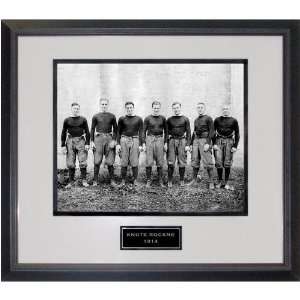 Knute Rockne Notre Dame Black Rope Framed Unsigned Team 