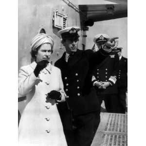 Queen Elizabeth II Visit Hms Norfolk July 1972 and is Shown Around by 