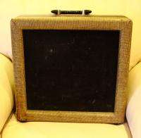 1960 Vintage Valco tube amp Supro  