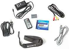  Sony DCR DVD203 1MP DVD Handycam Camcorder w/12x Optical 