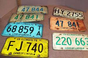 LICENSE PLATES ILLINOIS LARGE LOT 1970S LICENCE PLATES  