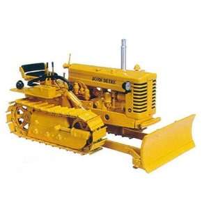   John Deere MC Industrial Crawler with Blade Model Tractor Toys