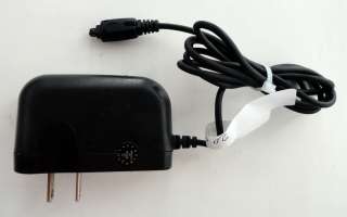 Universal AC Power Adapter   Input120V AC Output 5.5V DC 500mA 