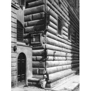 Newspaper Seller Seated at One of the Corners of the Palazzo Strozzi 