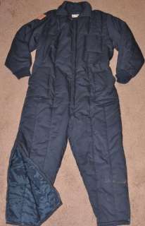   insulated navy blue coveralls/overalls snow suit,mens M,exc  