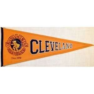 Cleveland Cavaliers 32x13 Vintage Wool Pennant  Sports 