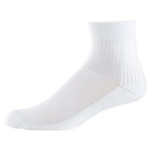  Wicking Full Quarter Socks   Intermediate Size 9 11 